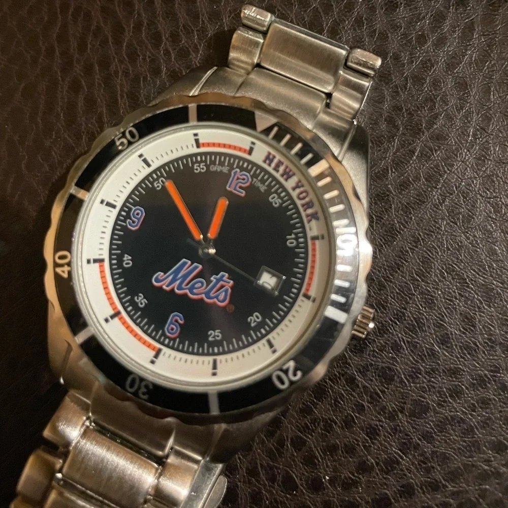 NY Mets VIP Exclusive Stainless Steel Watch ⚾️
